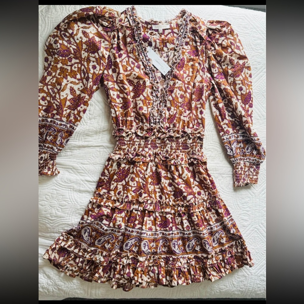 LOVE THE LABEL puff shoulder dress Size XS